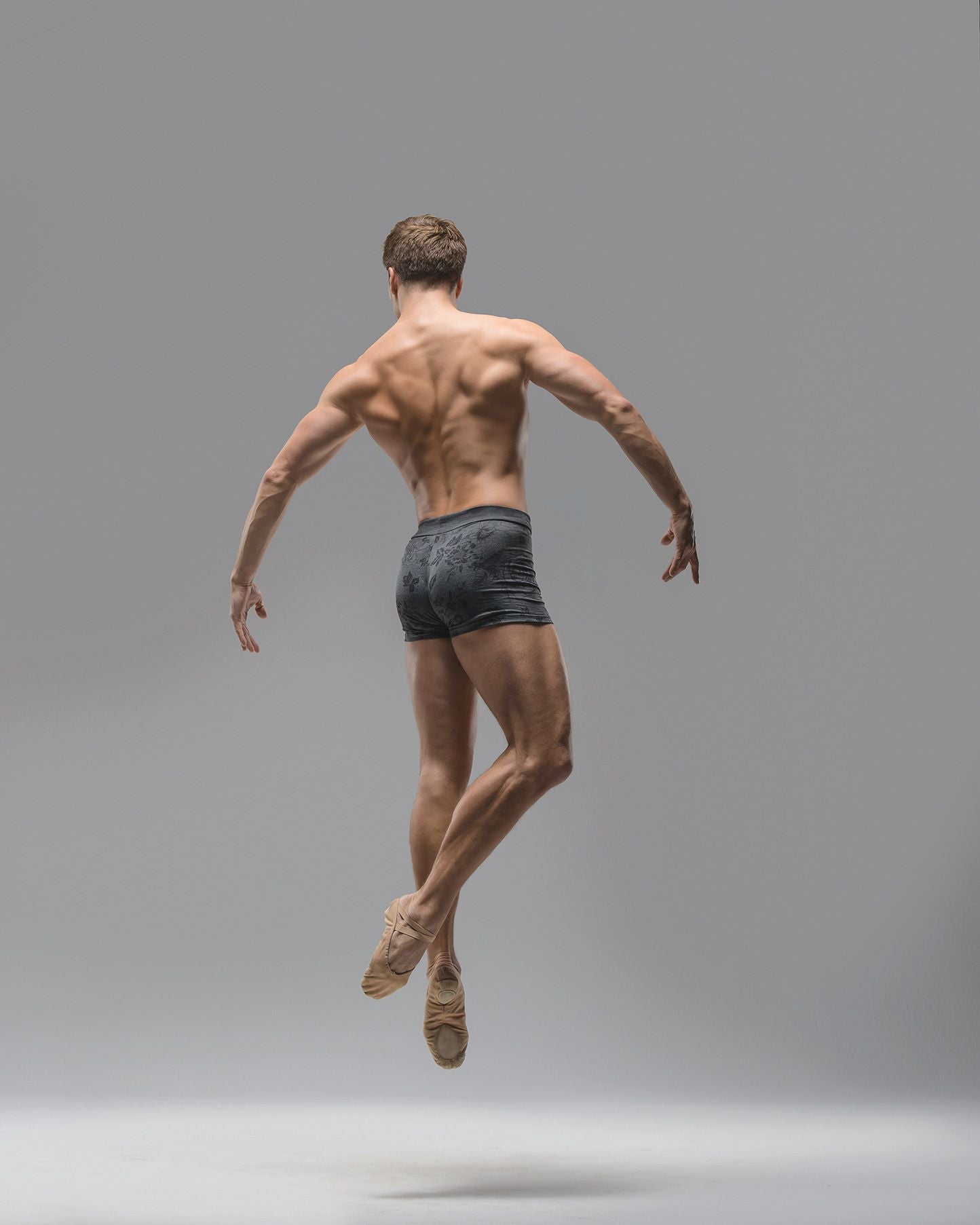 Mallas cortas KOJO para hombre de Ballet Rosa