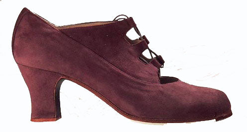 Zapato de flamenco M09 ANTIGUO de Begoña Cervera