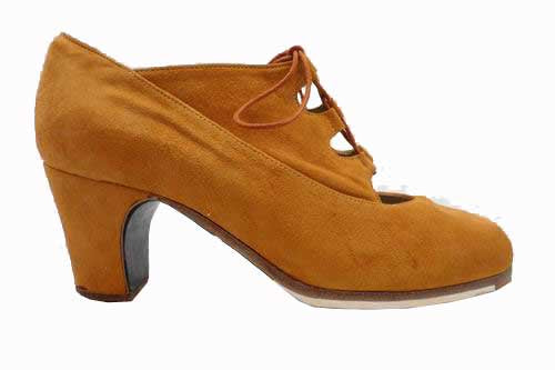 Zapato de flamenco M09 ANTIGUO de Begoña Cervera