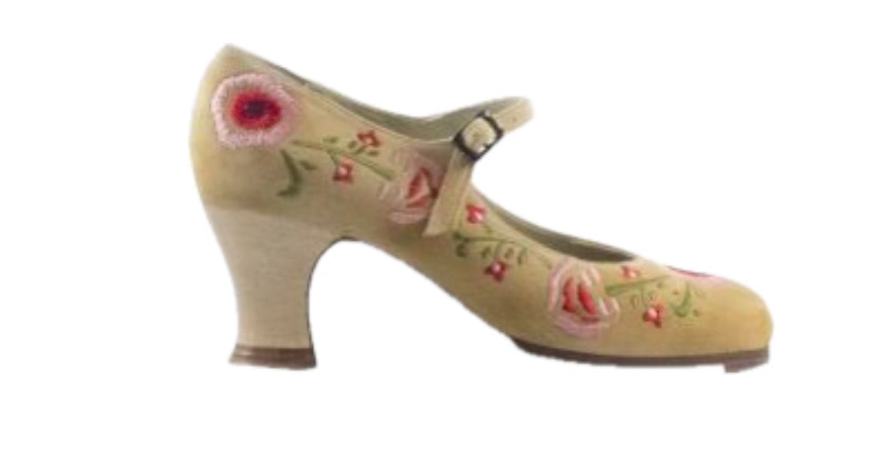 Zapato de flamenco M19 BORDADO CORREA II de Begoña Cervera