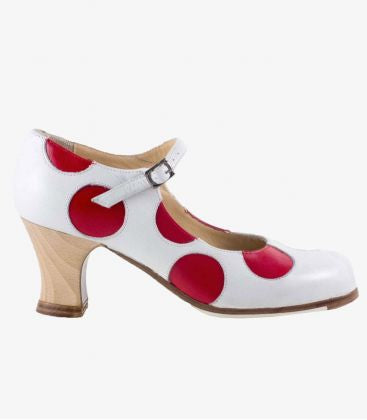 Zapato de flamenco M68 LUNARES de Begoña Cervera