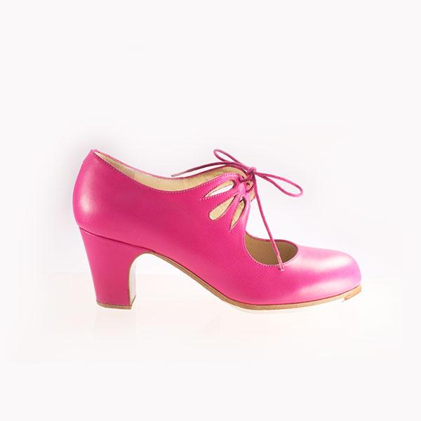 Zapato de flamenco M54 CORDONERA CALADO de Begoña Cervera