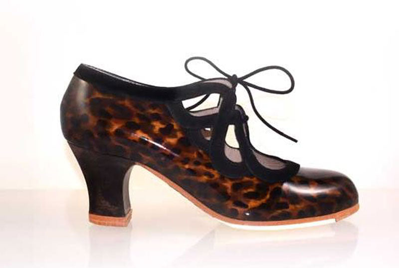 Zapato de flamenco M95 JADE de Begoña Cervera