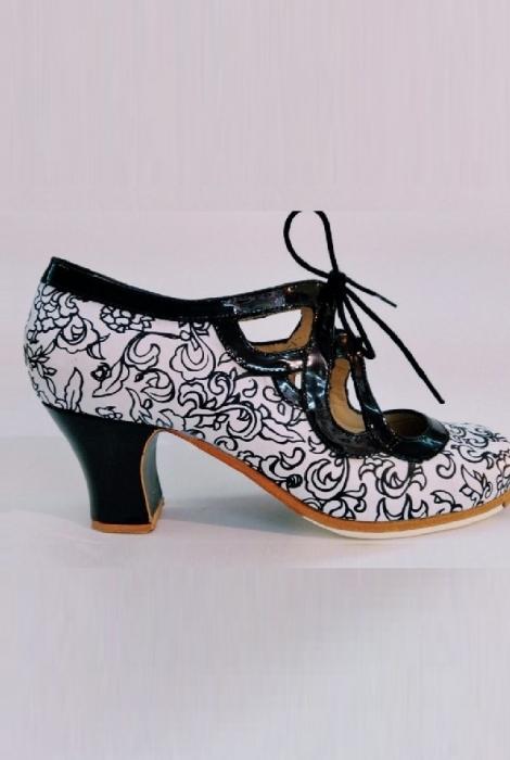 Zapato de flamenco M95 JADE de Begoña Cervera
