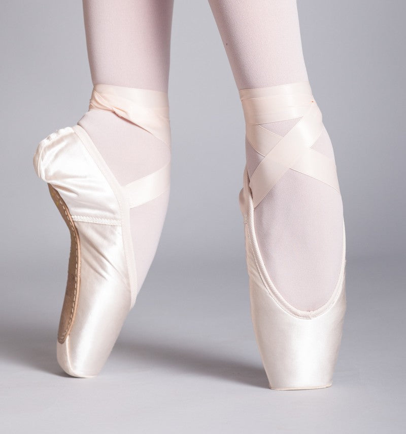 Cuanto cuestan las zapatillas best sale de ballet